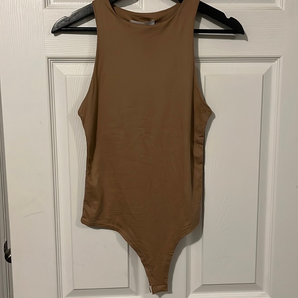 NWT Gaze body suit tan colour size small